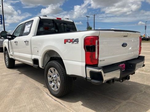 New 2025 Ford F250 Lariat w/ Lariat Ultimate Package image 6