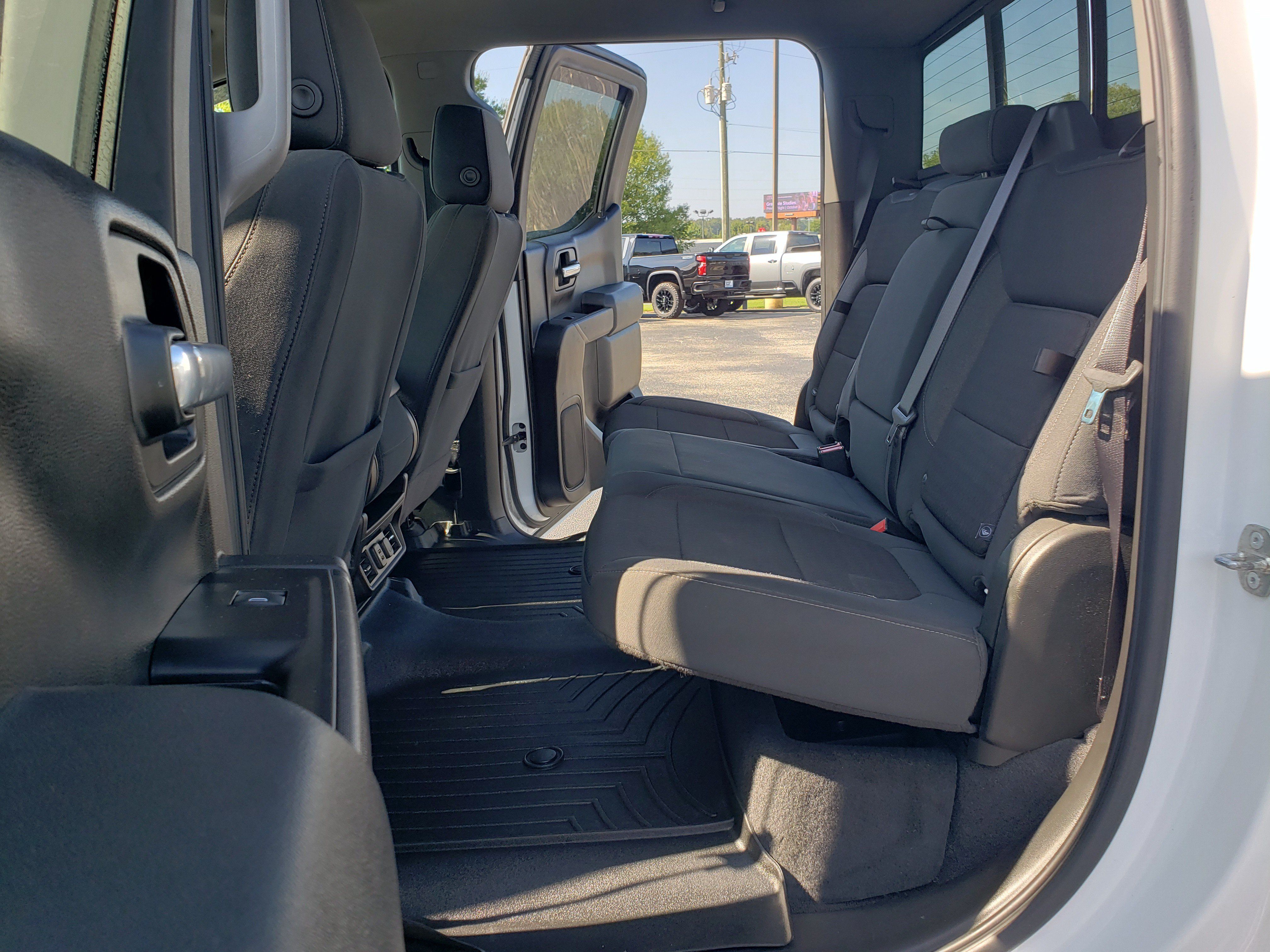 Used 2020 Chevrolet Silverado 1500 LT w/ All-Star Edition AWD/4WD image 27