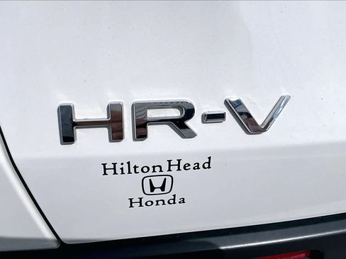 Certified 2024 Honda HR-V Sport image 30