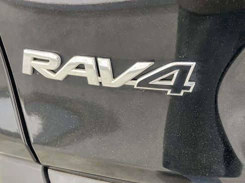 Certified 2023 Toyota RAV4 XLE w/ Convenience Package image 11