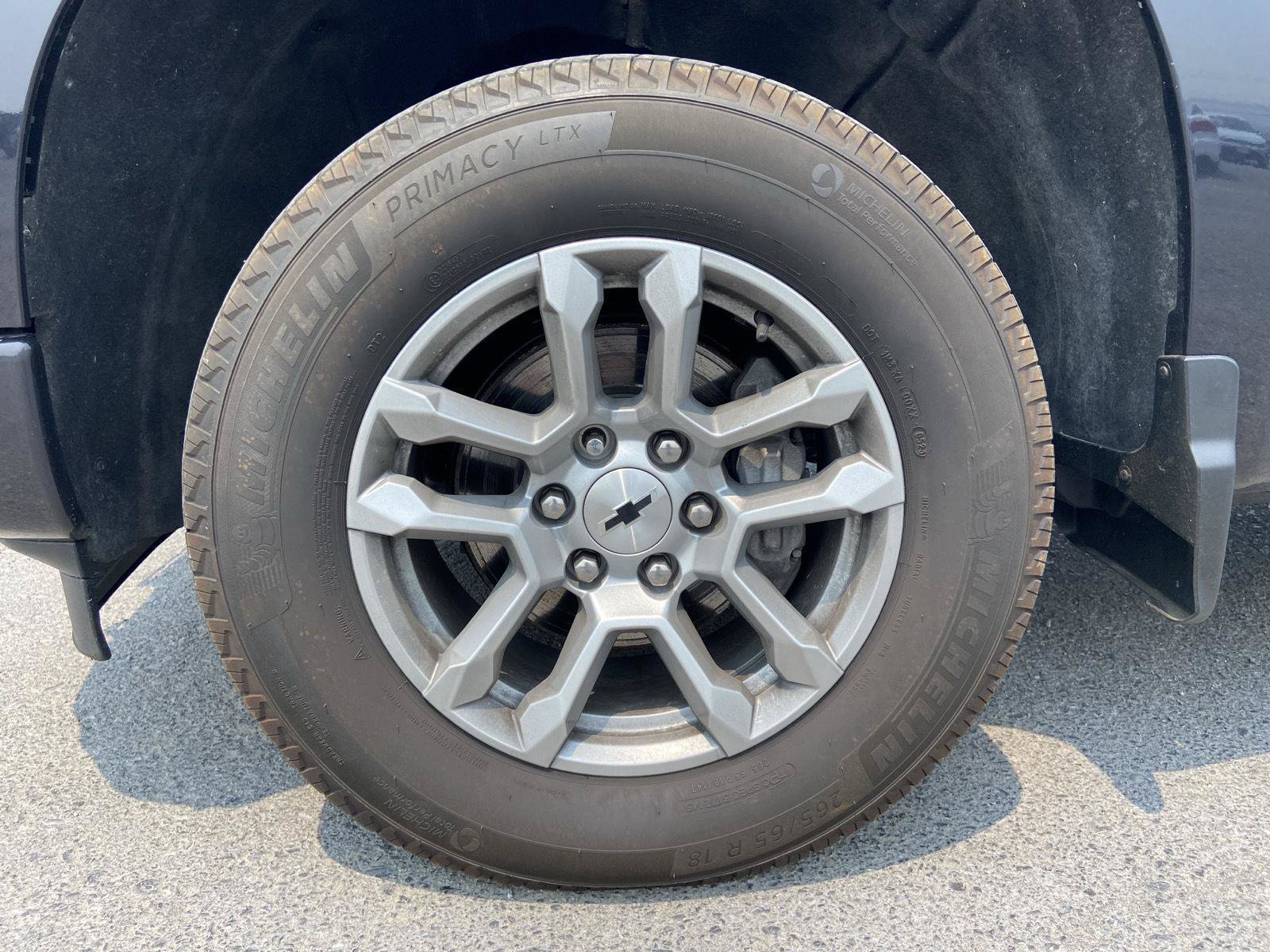 Used 2023 Chevrolet Silverado 1500 RST AWD/4WD image 18