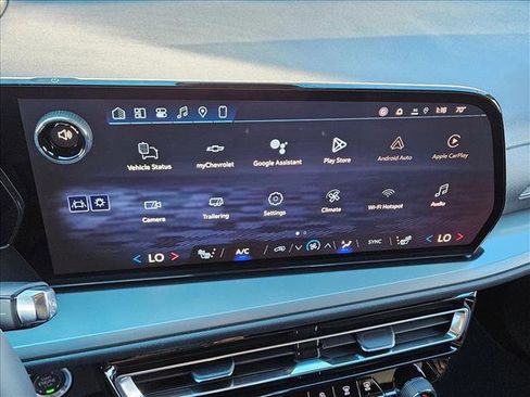 New 2026 Chevrolet Traverse LT image 11