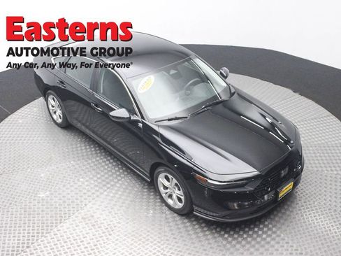 Used 2024 Honda Accord LX image 3