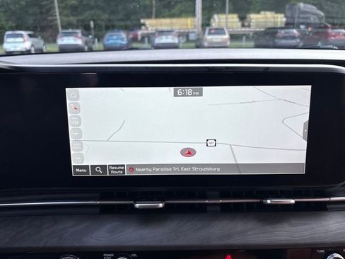 Used 2023 Kia Carnival SX image 19