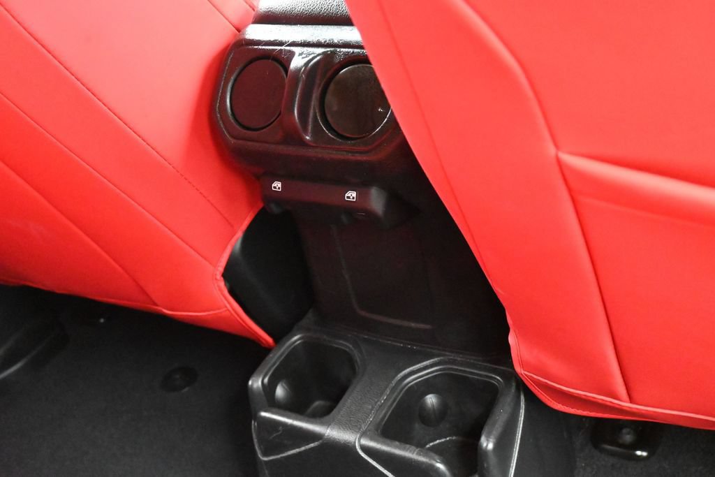Used 2019 Jeep Wrangler Unlimited Sport S AWD/4WD image 36