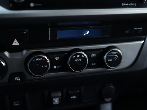 Used 2023 Toyota Tacoma SR5 AWD/4WD image 15
