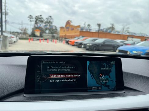 Used 2017 BMW 320i Sedan image 35