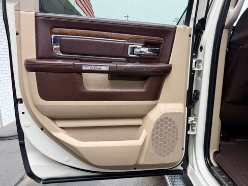 Used 2018 RAM 3500 Laramie Longhorn image 33