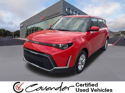 Used 2025 Kia Soul LX w/ LX Technology Package