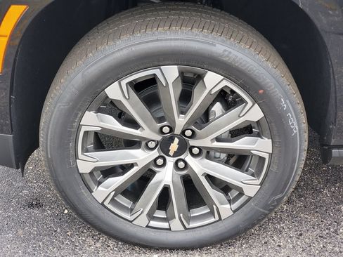 New 2026 Chevrolet Suburban High Country AWD/4WD image 41