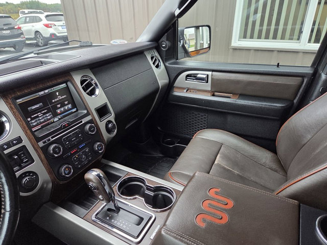 Used 2015 Ford Expedition EL King Ranch AWD/4WD image 26