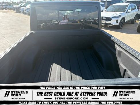Used 2025 Jeep Gladiator Sport AWD/4WD image 10