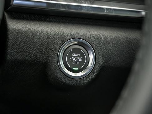 New 2026 GMC Terrain Elevation w/ Elevation Premium Package AWD/4WD image 12