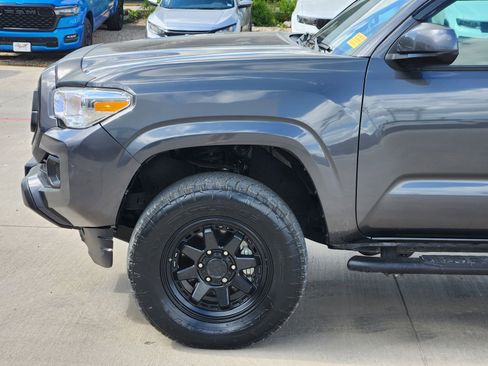 Used 2023 Toyota Tacoma SR AWD/4WD image 10