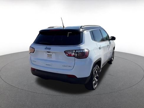 Used 2025 Jeep Compass Limited image 14