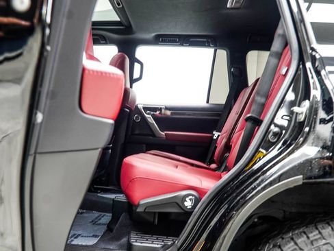 Used 2023 Lexus GX 460 Premium AWD/4WD image 48