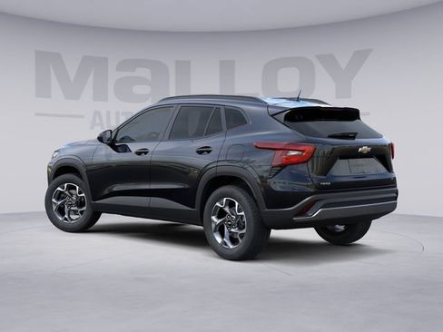 New 2026 Chevrolet Trax LT FWD image 4