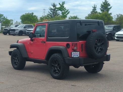 Used 2016 Jeep Wrangler Sport AWD/4WD image 3