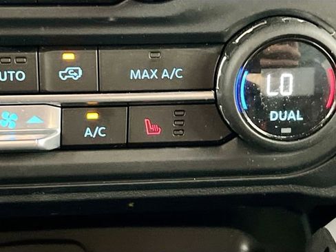 Used 2023 Ford Bronco Outer Banks AWD/4WD image 27