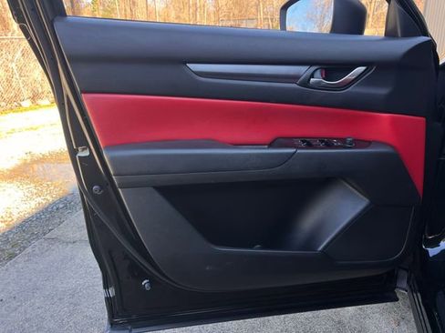 Used 2019 MAZDA CX-5 Sport w/ I-ACTIVSENSE Package image 10