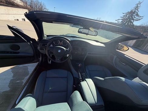 Used 2013 BMW M3 image 25