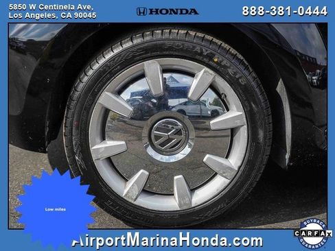 Used 2013 Volkswagen Beetle 2.5 image 23