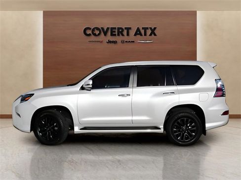 Used 2023 Lexus GX 460 Premium image 2