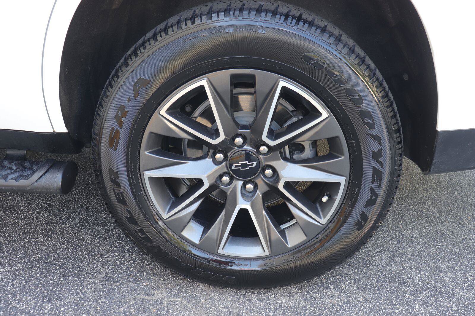 Used 2023 Chevrolet Tahoe Z71 AWD/4WD image 34