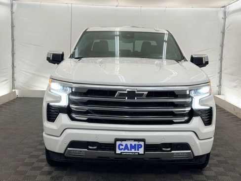 Used 2024 Chevrolet Silverado 1500 High Country image 9