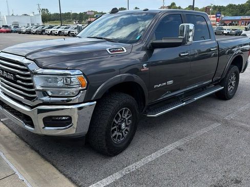 Used 2022 RAM 2500 Limited AWD/4WD image 1