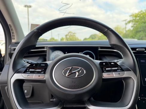 Used 2023 Hyundai Tucson SEL w/ Convenience Package FWD image 16