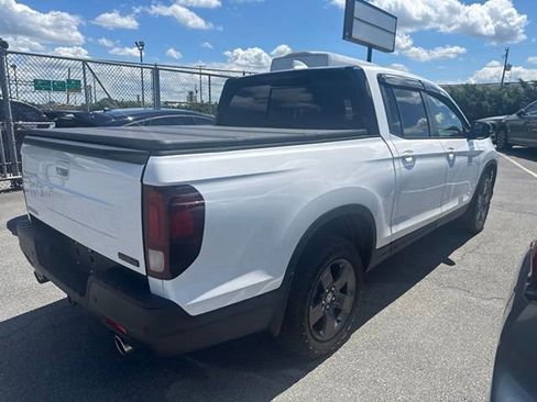 Used 2024 Honda Ridgeline TrailSport image 5