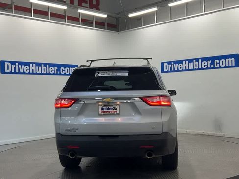 Used 2019 Chevrolet Traverse LT FWD image 9