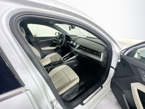 Used 2024 Audi A3 2.0T Premium image 31