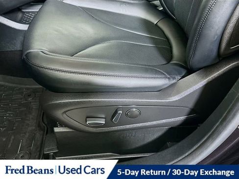 Certified 2022 Lincoln Nautilus Reserve w/ Equipment Group 201A image 21