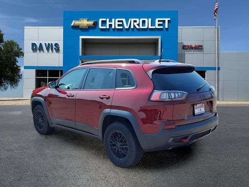 Used 2020 Jeep Cherokee Trailhawk w/ Cold Weather Group AWD/4WD image 5