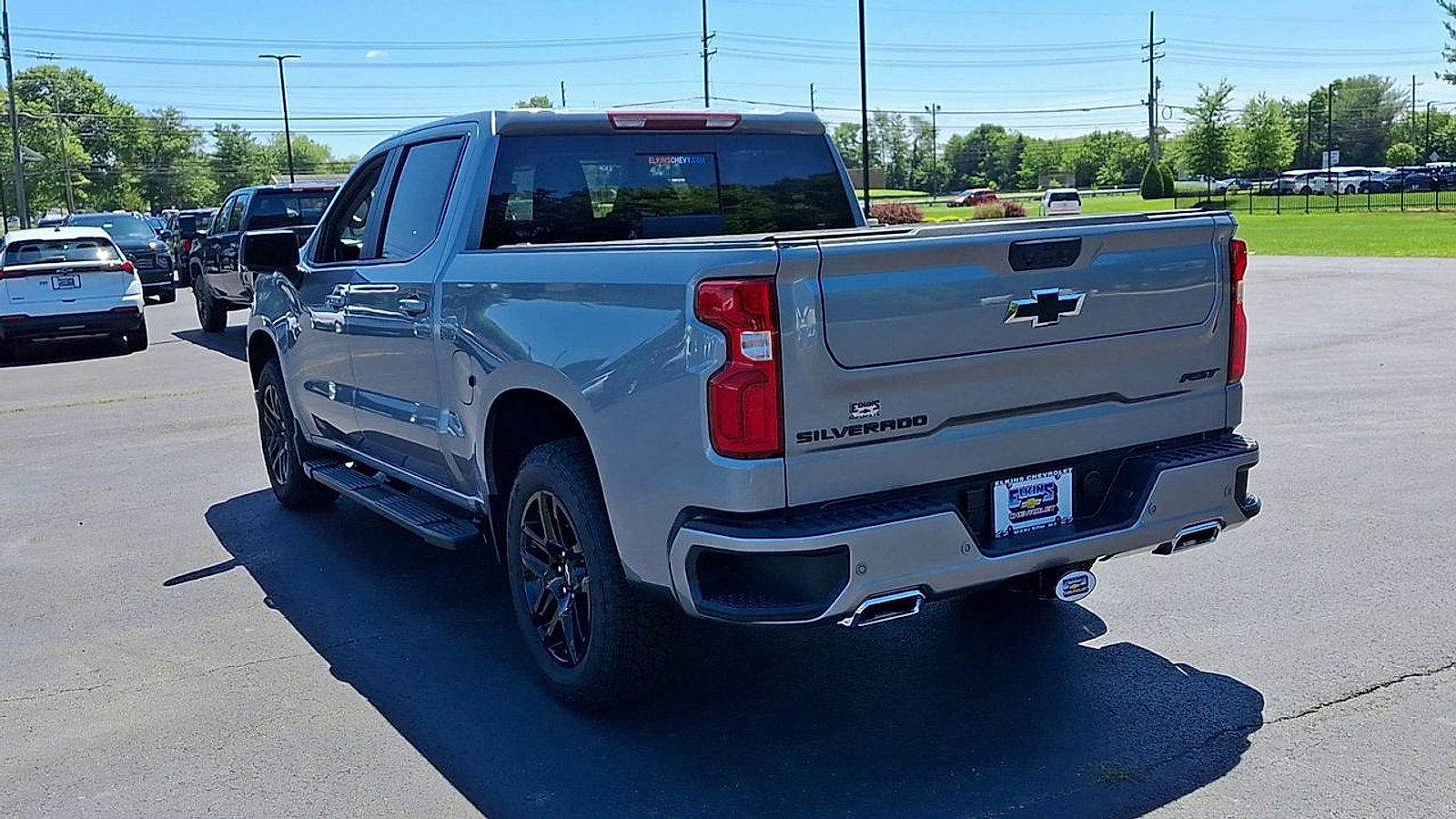 New 2026 Chevrolet Silverado 1500 RST w/ Z71 Off-Road Package AWD/4WD image 9