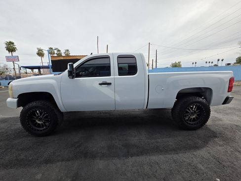 Used 2011 Chevrolet Silverado 1500 LS image 6