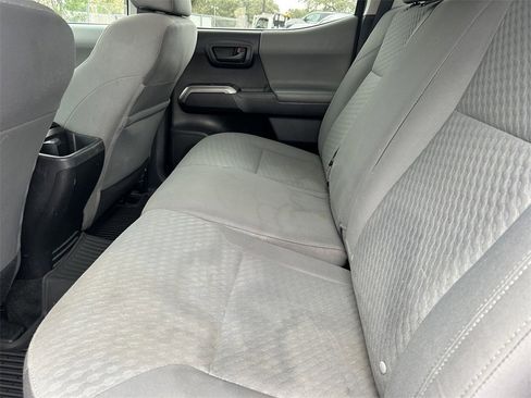 Used 2021 Toyota Tacoma SR5 image 16