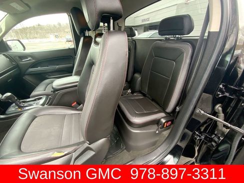 Used 2015 GMC Canyon SLE w/ All-Terrain Package image 26