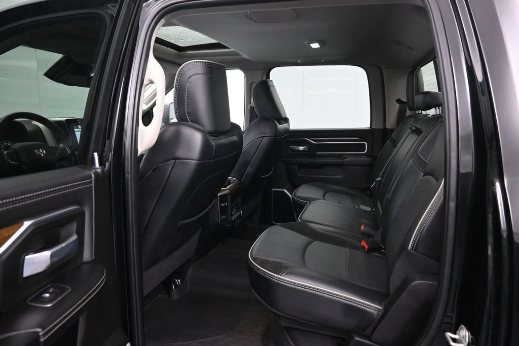 Used 2024 RAM 2500 Laramie w/ Safety Group AWD/4WD image 10