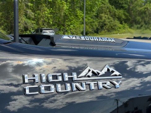 New 2026 Chevrolet Silverado 2500 High Country w/ Technology Package AWD/4WD image 9