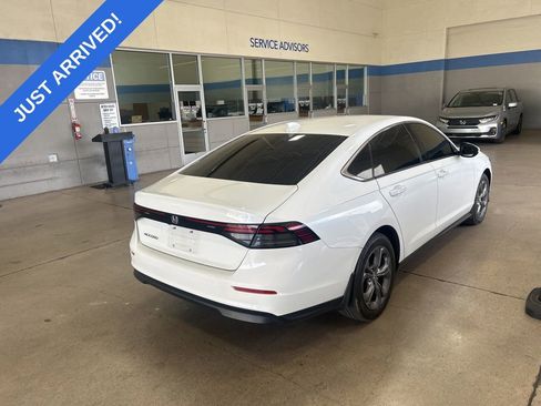 Used 2024 Honda Accord EX image 3
