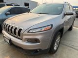 Used 2018 Jeep Cherokee Latitude Plus w/ Cold Weather Group image 2