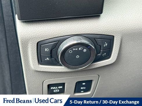 Used 2018 Ford F150 XLT w/ Equipment Group 302A Luxury AWD/4WD image 11