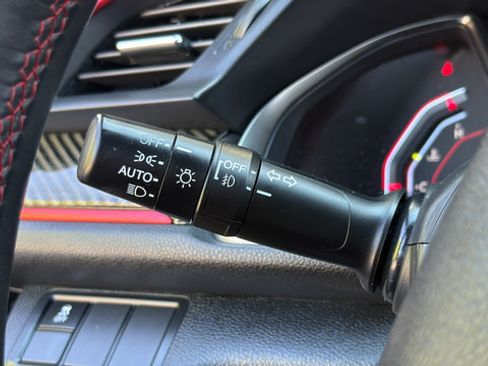 Used 2019 Honda Civic Type R image 14