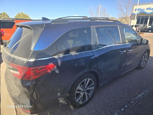 Certified 2023 Honda Odyssey Touring image 12