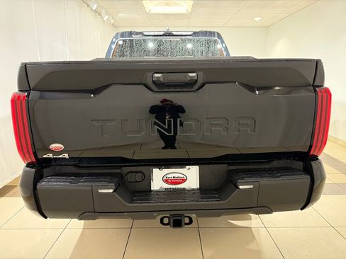 New 2026 Toyota Tundra SR5 AWD/4WD image 4