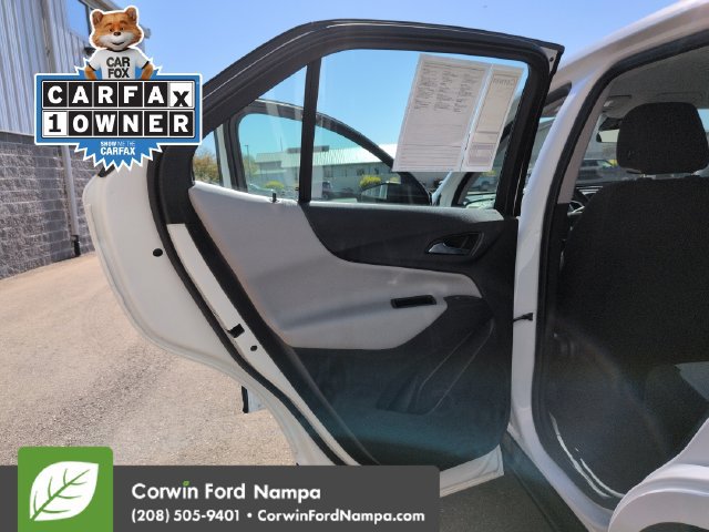 Used 2022 Chevrolet Equinox LS w/ Driver Confidence II Package AWD/4WD image 24