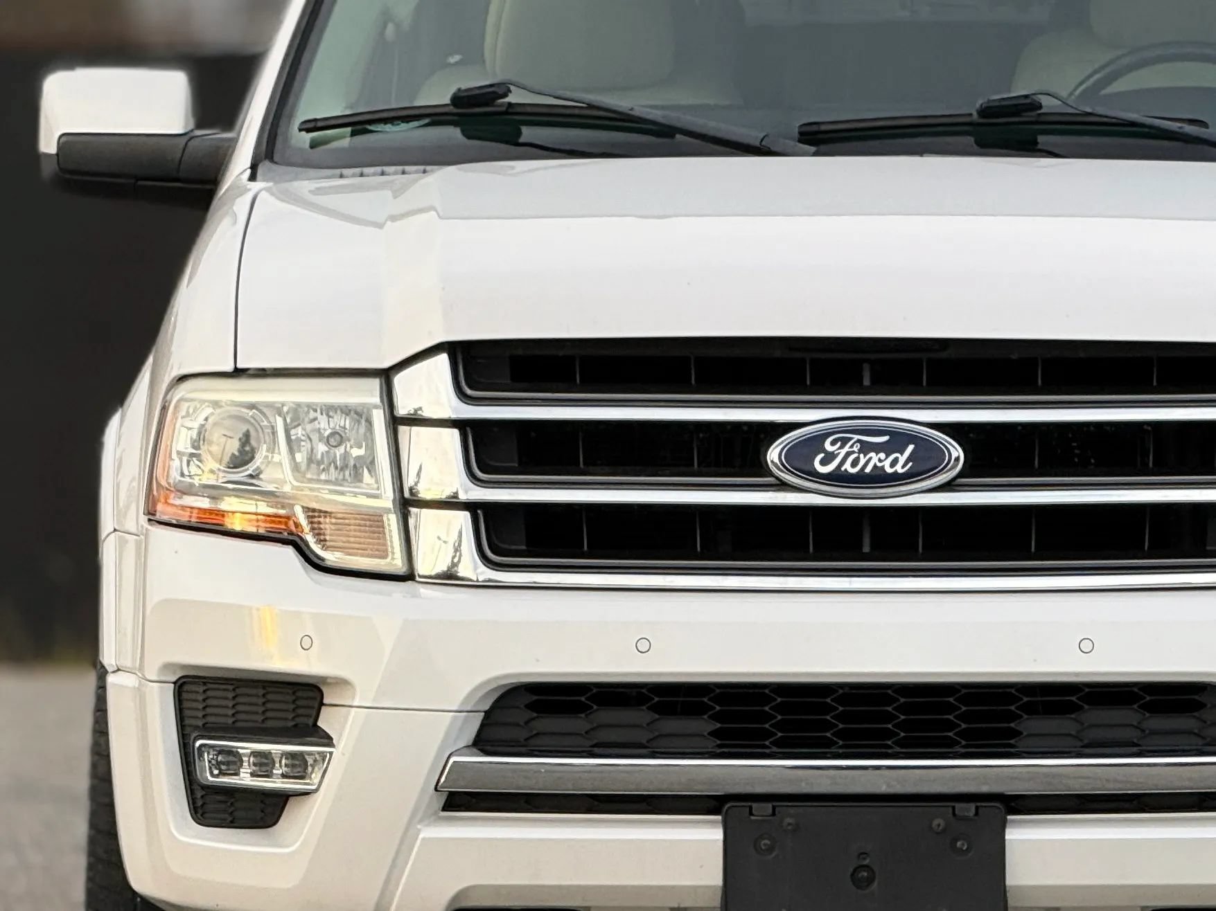 Used 2016 Ford Expedition EL Limited w/ Equipment Group 301A AWD/4WD image 11